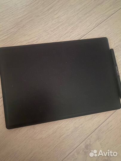 Графический планшет wacom one