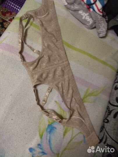 Женский корректор осанки регулируемый