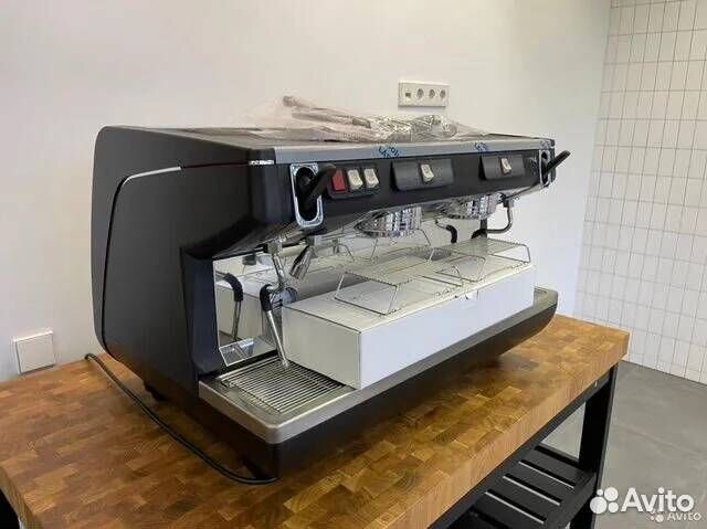 Кофемашина Nuova Simonelli Appia Life 2 GrS