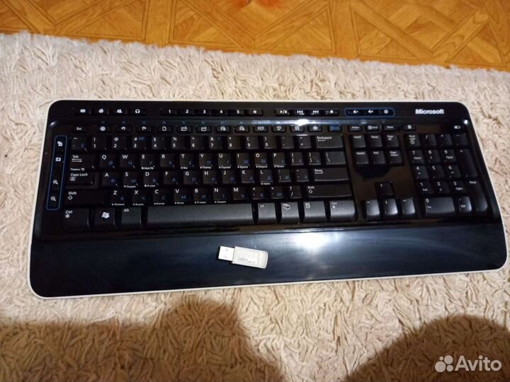 Беспроводная клавиатура