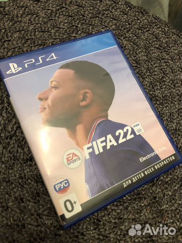 Игра для приставки FIFA 22