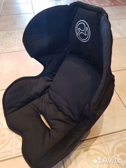 Автокресло cybex sirona Q i-Size с Isofix базой