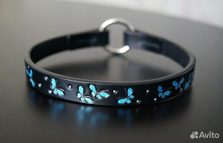 Кожаный ошейник для собак под адресник с тиснением