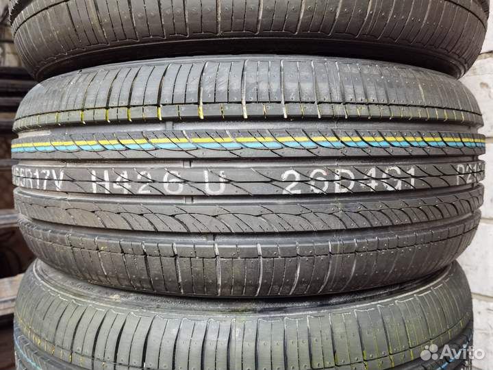 Hankook Optimo H426 215/55 R17 93V