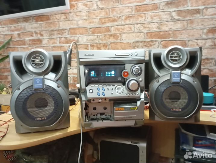 Музыкальный центр samsung