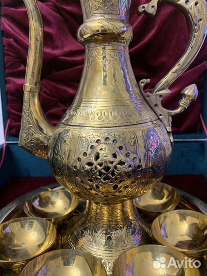 Сервиз латунный чеканный