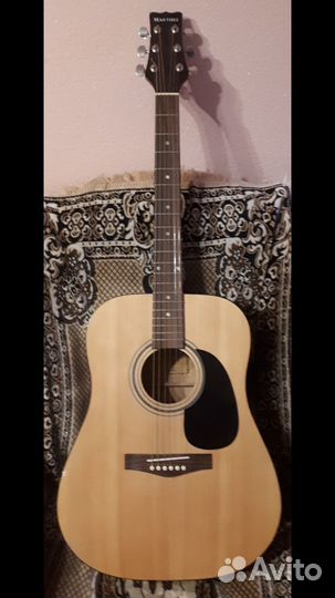 Акустическая гитара