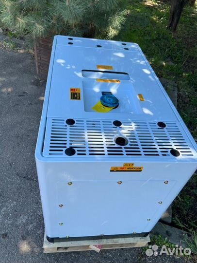 Дизельный генератор 15 кВт G-power трехфазный с по