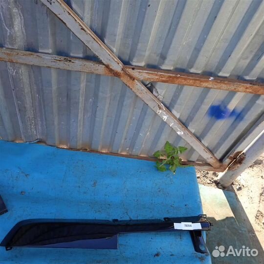 Накладка Бампера левый Land Rover Range Rover III