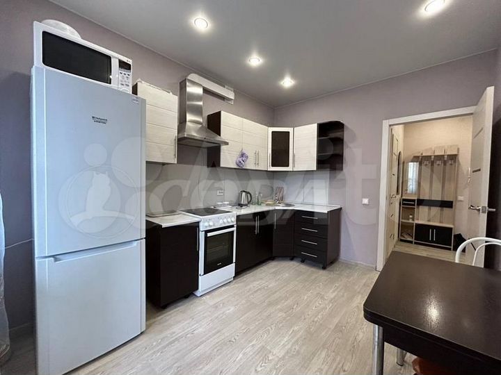 2-к. квартира, 52 м², 8/14 эт.