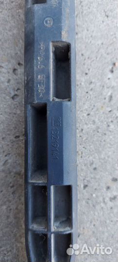 Стойка стабилизатора передняя Opel Astra H