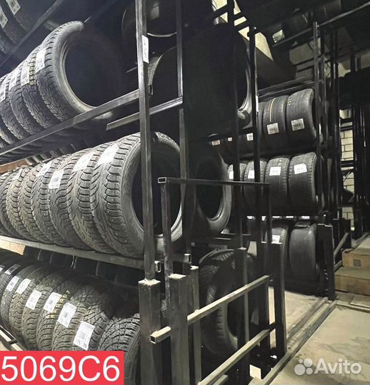 Kumho I'Zen KW31 245/45 R17 99R