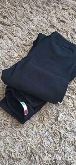 Костюм для фигурного катания. В наличии