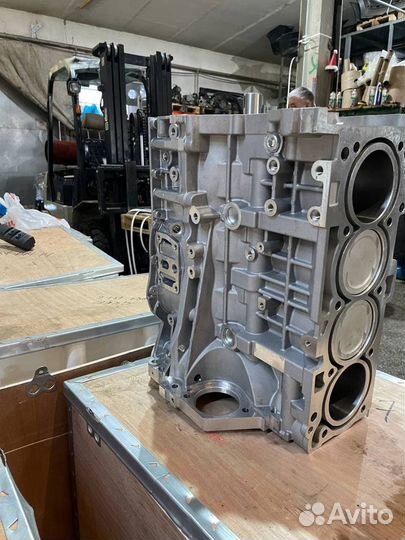 Блок цилиндров Hyundai Santa Fe 2.4i G4KE