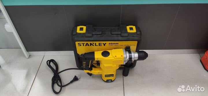 Перфораторы Stanley sthr323K