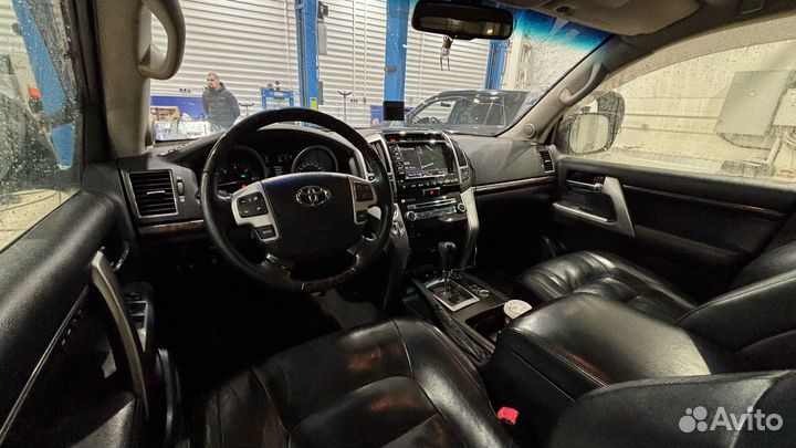 Toyota Land Cruiser 4.5 AT, 2012, 226 500 км