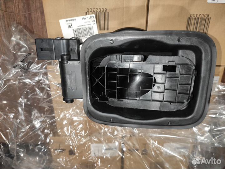 Лючок бензобака Bmw X1 E84 41002990139 новый