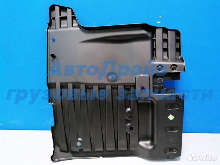 Брызговик Рено Т серии передний левый