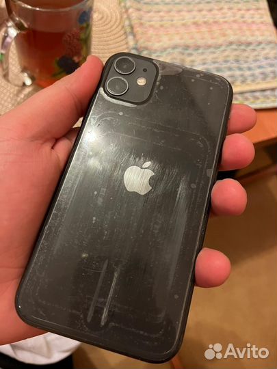 iPhone 11, 64 ГБ