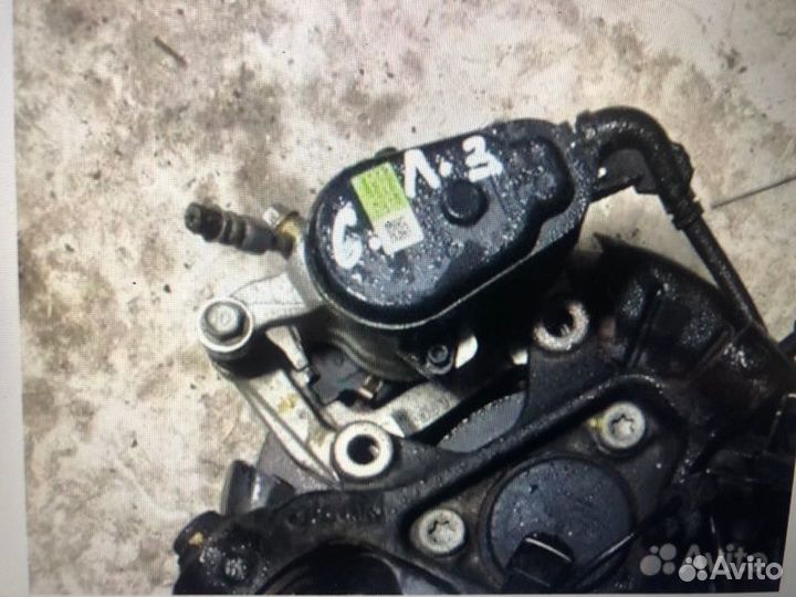 Суппорт задний левый Kia K3 Forte 5