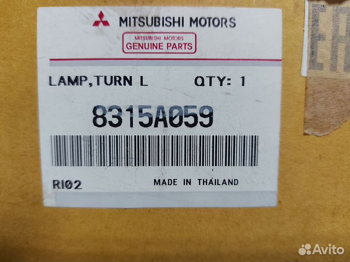 Фара Mitsubishi L200