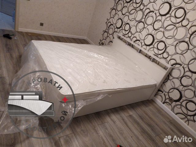 Кровать новая двуспальная