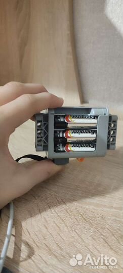 Мотор лего, оригинал, на батарейках, 6 батареек