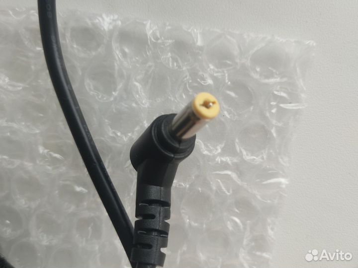 Блок питания для ноутбука (новый)