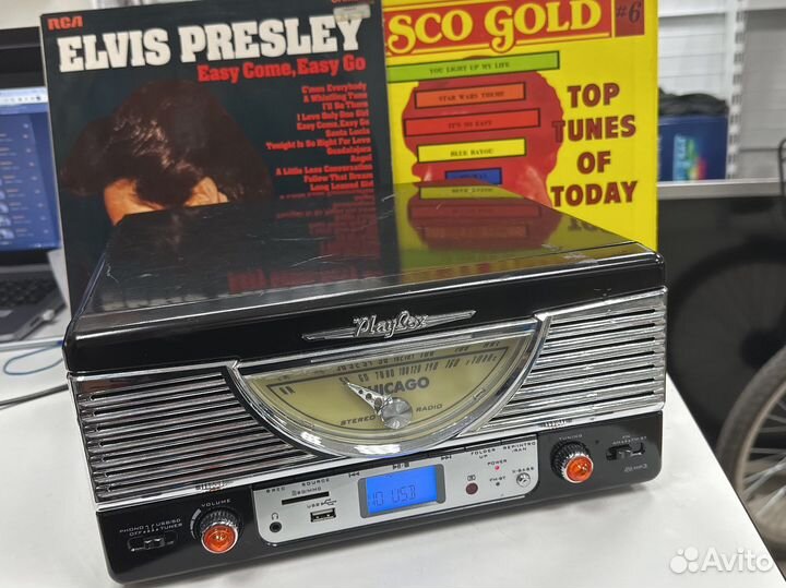 Проигрыватель для виниловых пластинок PlayBox