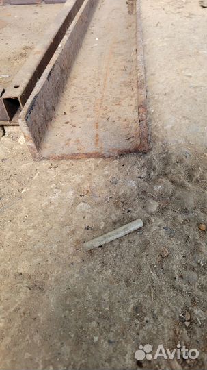 Швеллер 12 бу 2,5м 2,7м