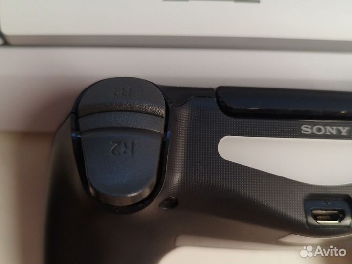 Геймпад беспроводной PlayStation DualShock 4