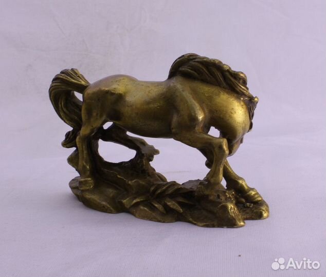 Лошадь - Китайская статуэтка из Бронзы, RU* 66-3