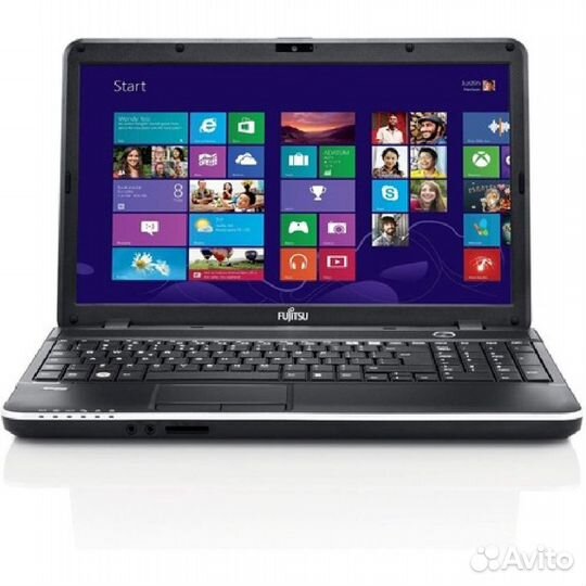 Ноутбук Fujitsu Core i3