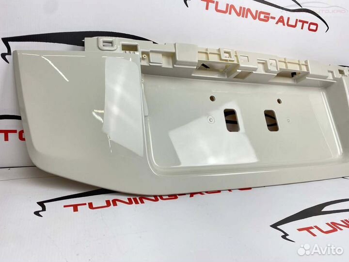 Накладка под номер Toyota LC Prado 150 Y6037