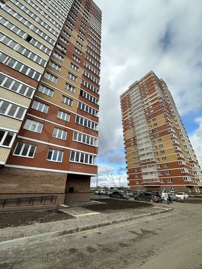 3-к. квартира, 80 м², 8/22 эт.