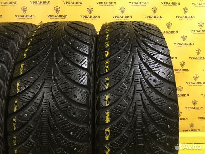 Sava Eskimo Stud 215/65 R16 98T