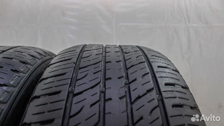 Kumho Crugen Premium KL33 235/60 R18 103H
