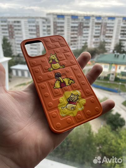 Чехлы на iPhone 12/12pro