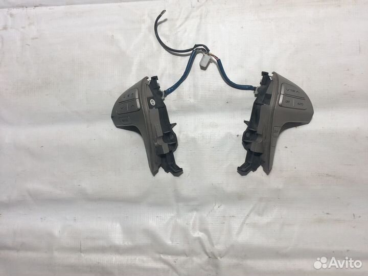 Кнопки на руль toyota camry 40