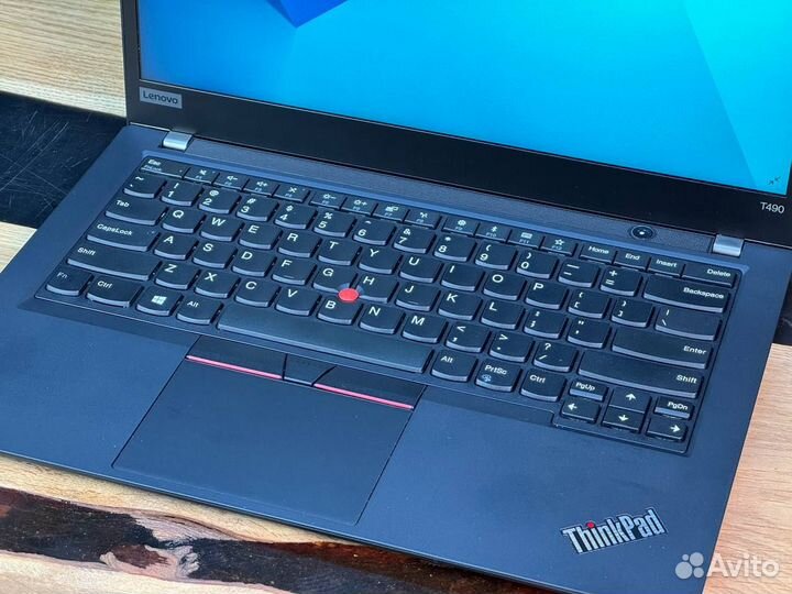 Lenovo ThinkPad T490 i8-gen 16GB