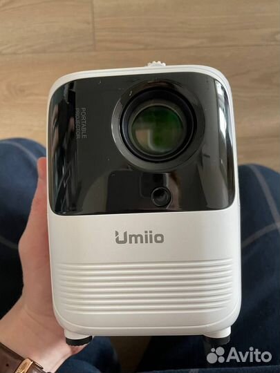 Проектор umiio a008