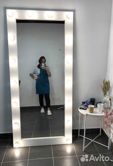 Гримерное зеркало
