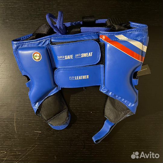 Боксерский шлем clinch olimp