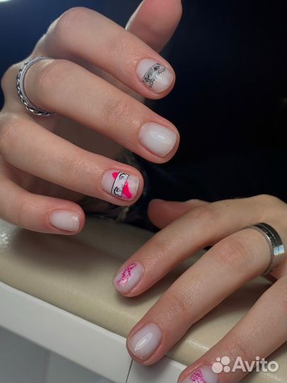 Маникюр с покрытием Наращивание ногтей