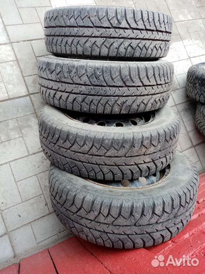Bridgestone Ice Cruiser 7000S 185/65 R14