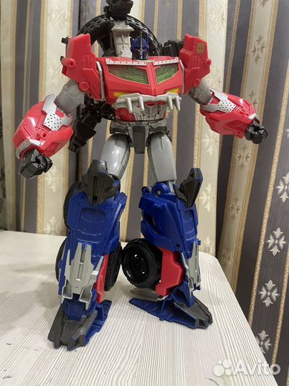 Игрушка трансформеры оптимус прайм