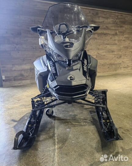 BRP Expedition LE 900 ace