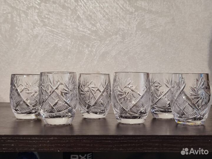 Хрустальные рюмки стопки