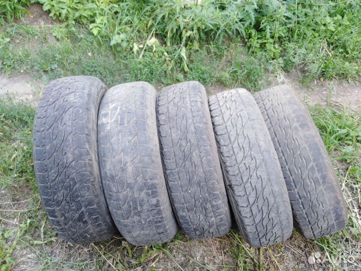 Bridgestone Dueler A/T 215/70 R16