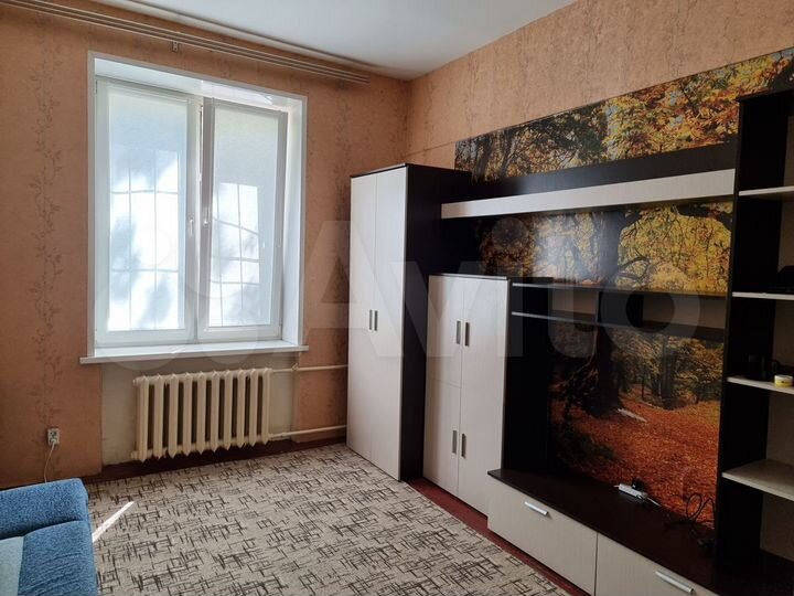 Комната 17 м² в 4-к., 1/5 эт.